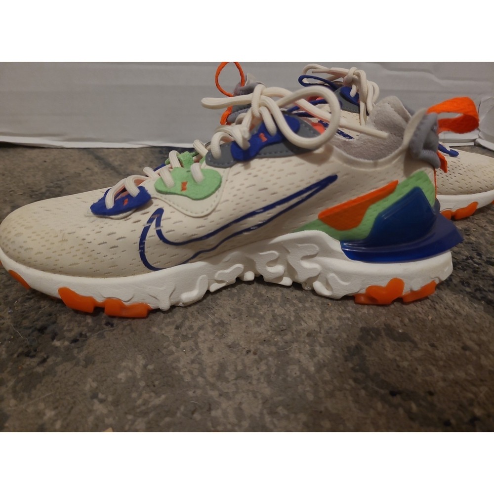 Nike React Vision Womens Size 6.5 Sneakers Pale Ivory C17523-104 - Picture 9 of 16